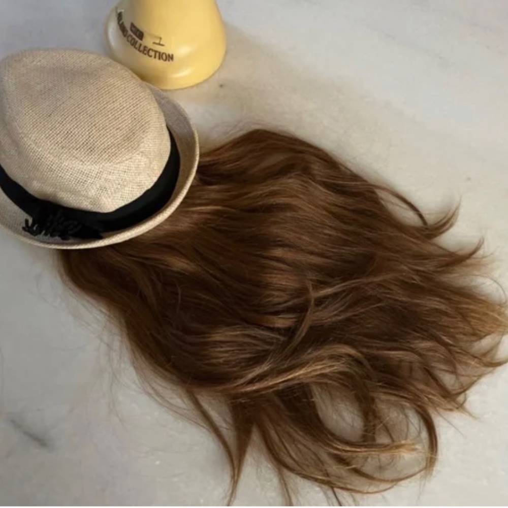 Sale! 🤩 Hat wig Velcros to any hat! Caps! - Includes hat -